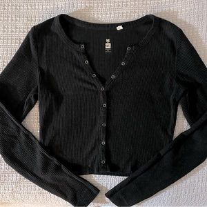 Me to We Essentials Ribbed Long-Sleeve Sweater like Top. Cropped.